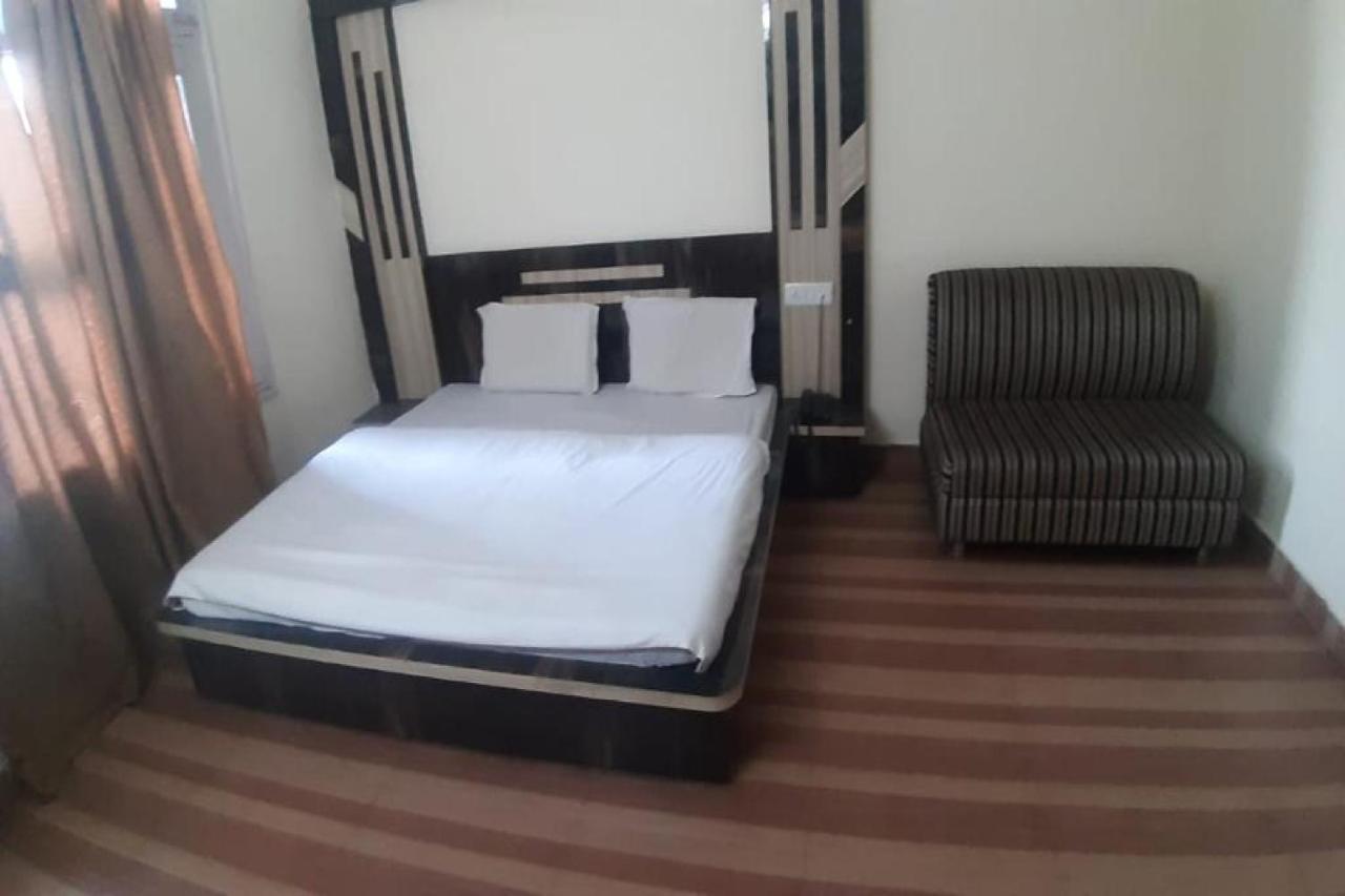 Oyo 81211 Hotel Janta קטרה מראה חיצוני תמונה